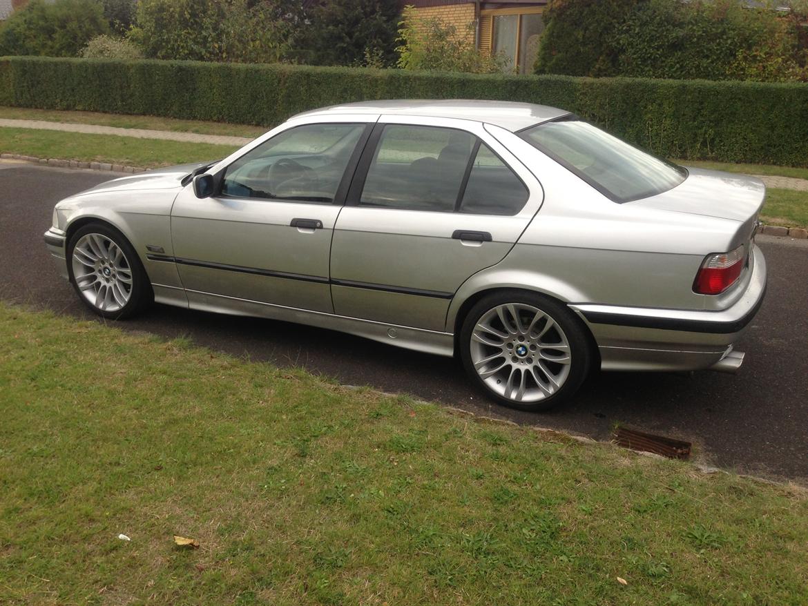 BMW 320i e36 aut. billede 16