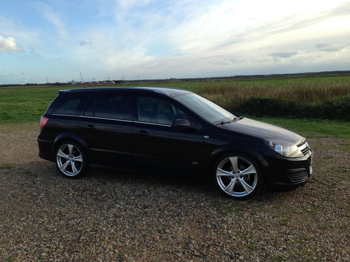 Opel Astra H 1.3 CDTI Wagon (OPC) (SOLGT) billede 2