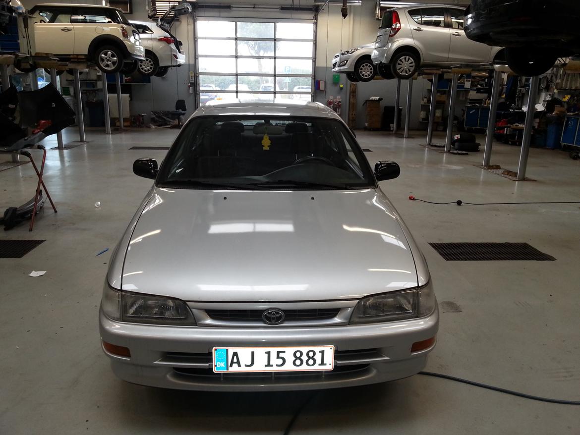 Toyota Corolla e10 GLS billede 2