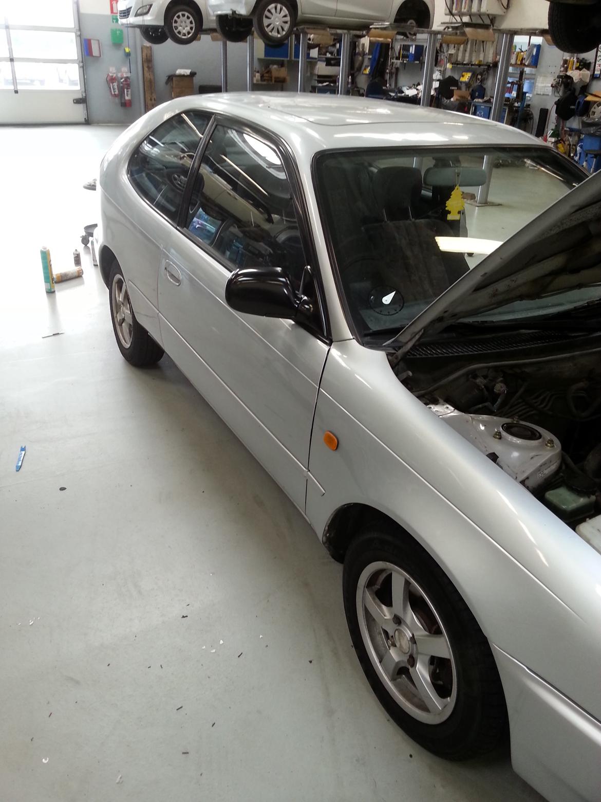 Toyota Corolla e10 GLS billede 9