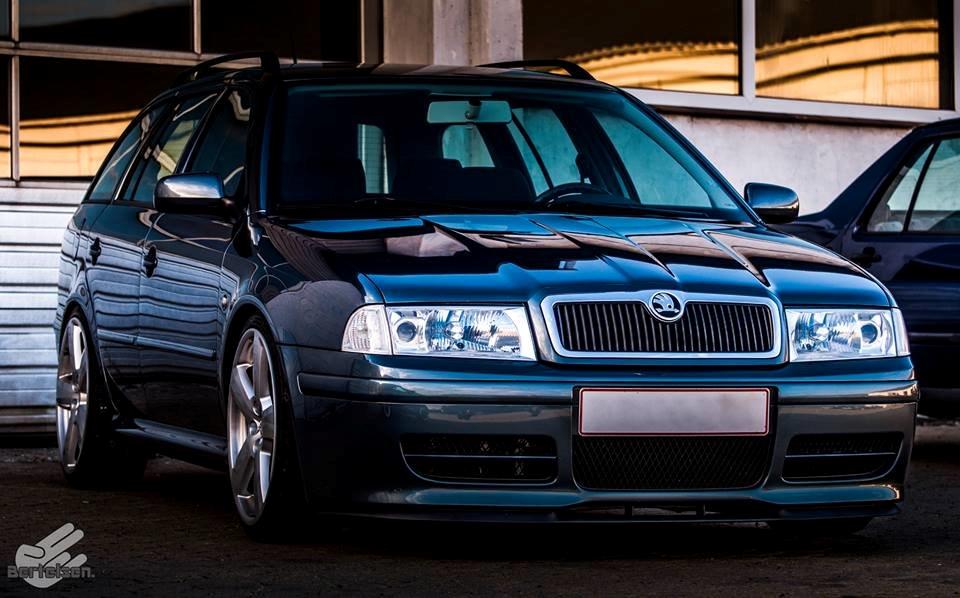 Skoda Octavia Combi 1.8T Elegance billede 1