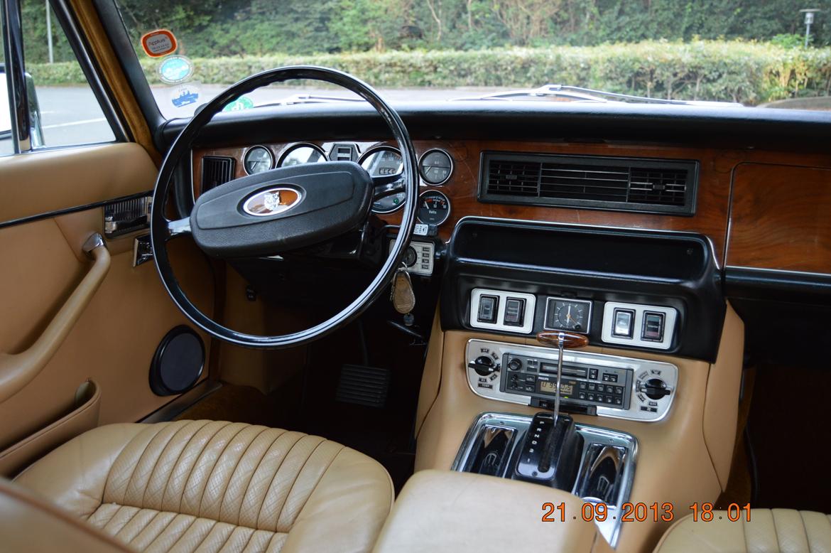 Jaguar XJ 3,4 L - Glimrende arbejdsplads. Det tynde rat på serie 2 er ikke lige det bedste.  billede 9
