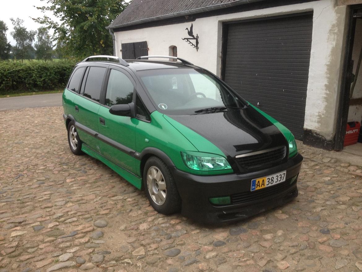 Opel Zafira 2,0 dti billede 1