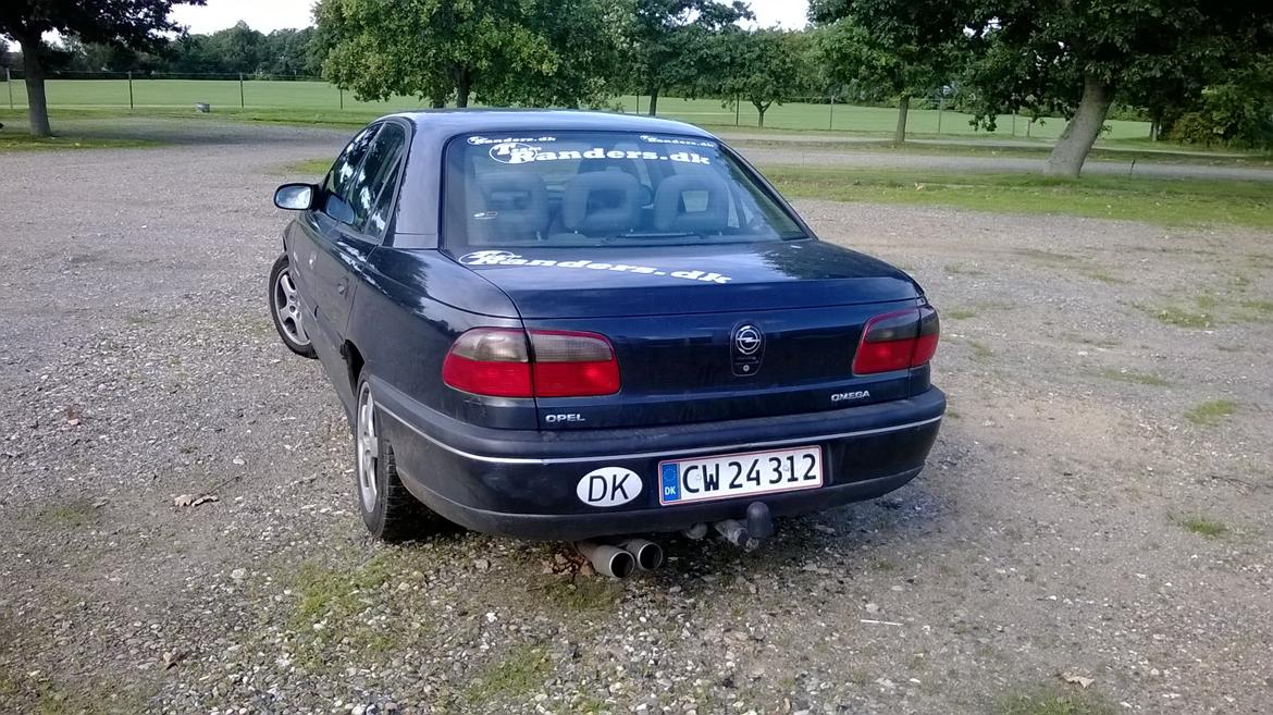 Opel Omega B billede 5