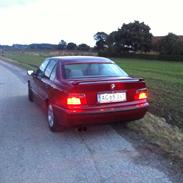BMW E36 320I "NYLAKERET"