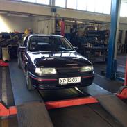 Opel Vectra A GT (totalskadet)