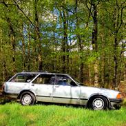 Ford Granada Van [solgt]