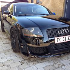 Audi TT Black Edition *Solgt*