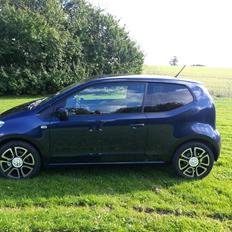 VW High Up! 1.0 FSi 75 HK BMT 3D