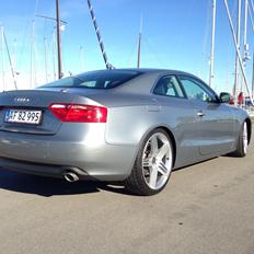 Audi A5 2.7 TDI Coupe 