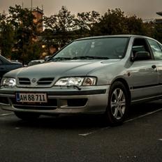 Nissan Primera P11