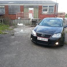 VW Golf MK5 2.0TDI