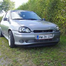 Opel corsa b gsi 16v