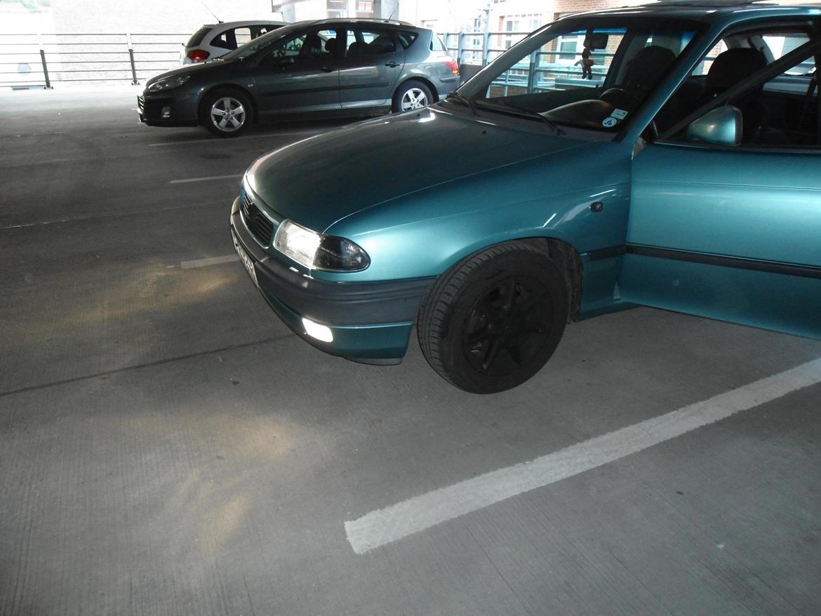 Opel Astra F 1,6 16V Budgetvognen - Berit billede 16