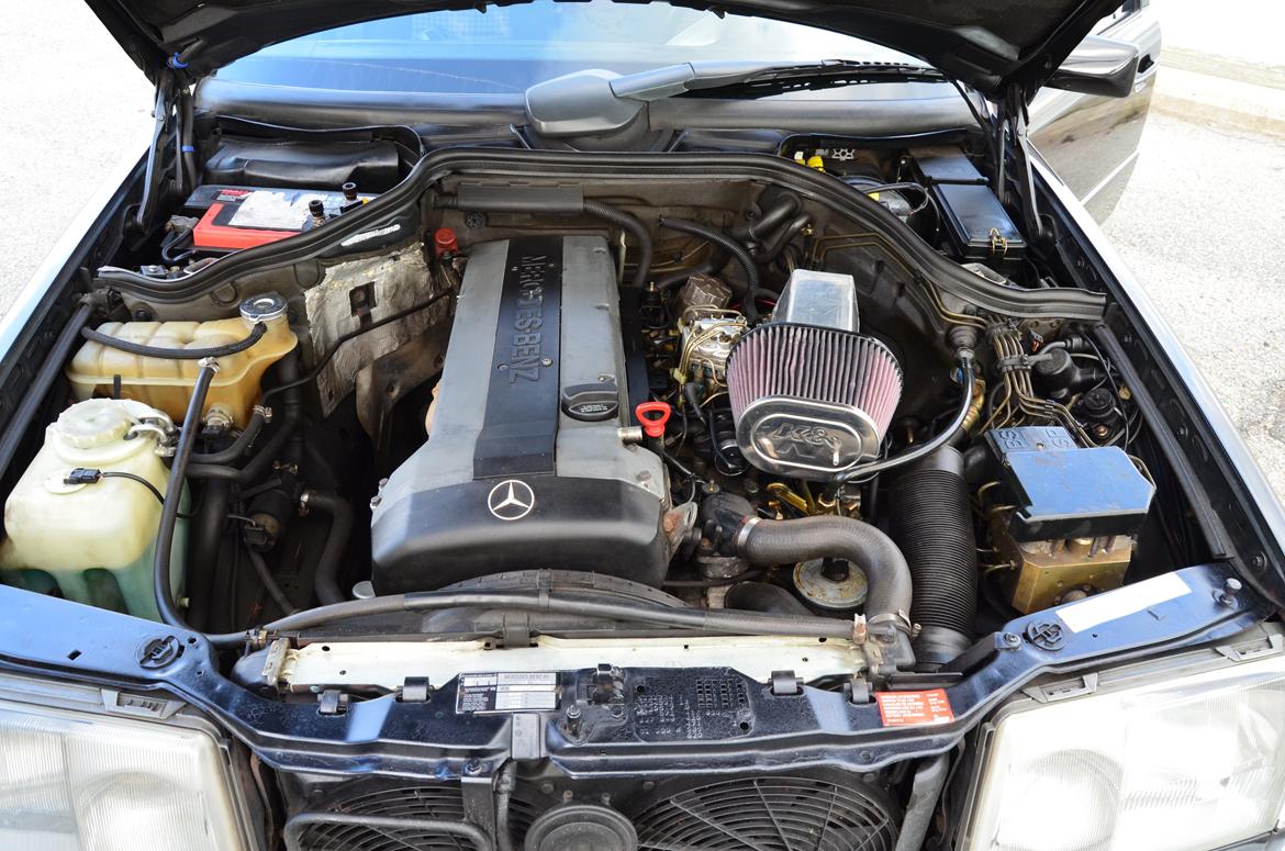 Mercedes Benz 300E 24V Sportsline - Hjertet billede 12