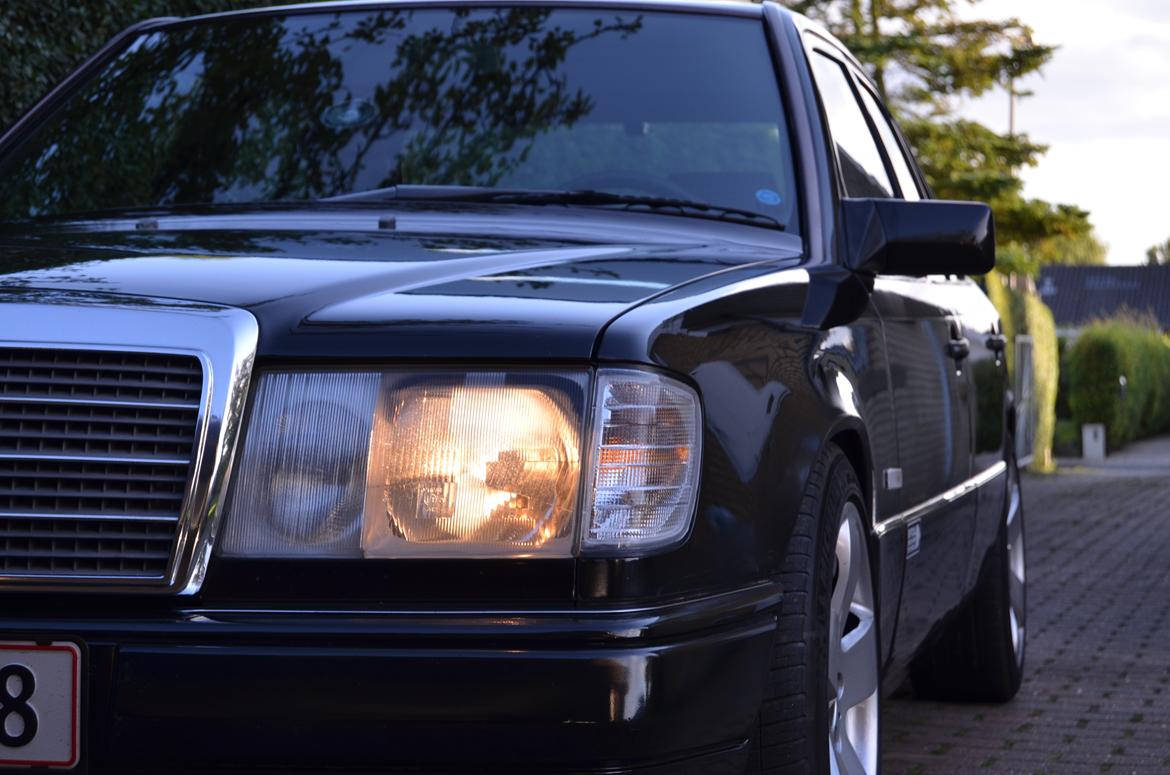 Mercedes Benz 300E 24V Sportsline billede 5