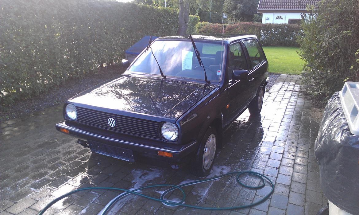 VW Polo FOX Solgt - "Hun er frisk ud badet velduftende spand der gør damerne glad!" billede 1