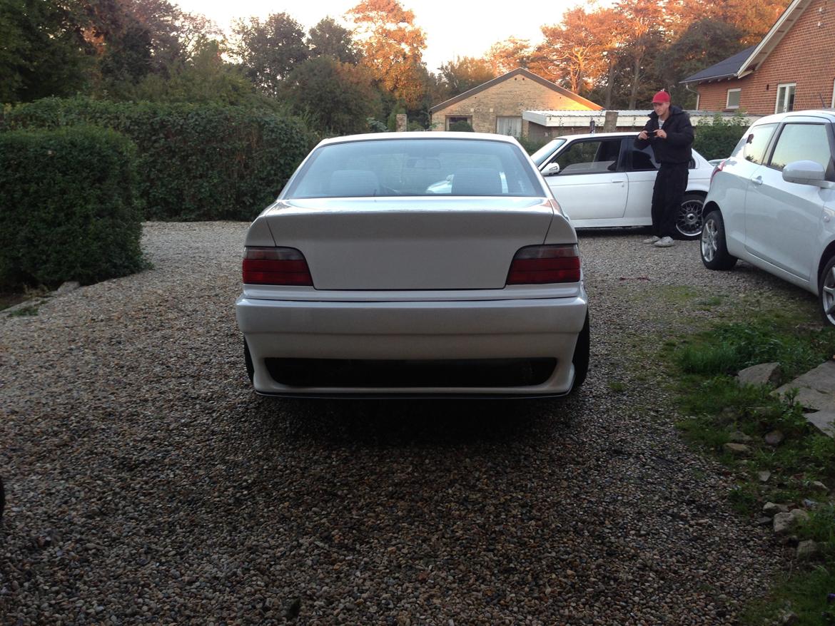 BMW E36 2,8 Coupe Solgt billede 6