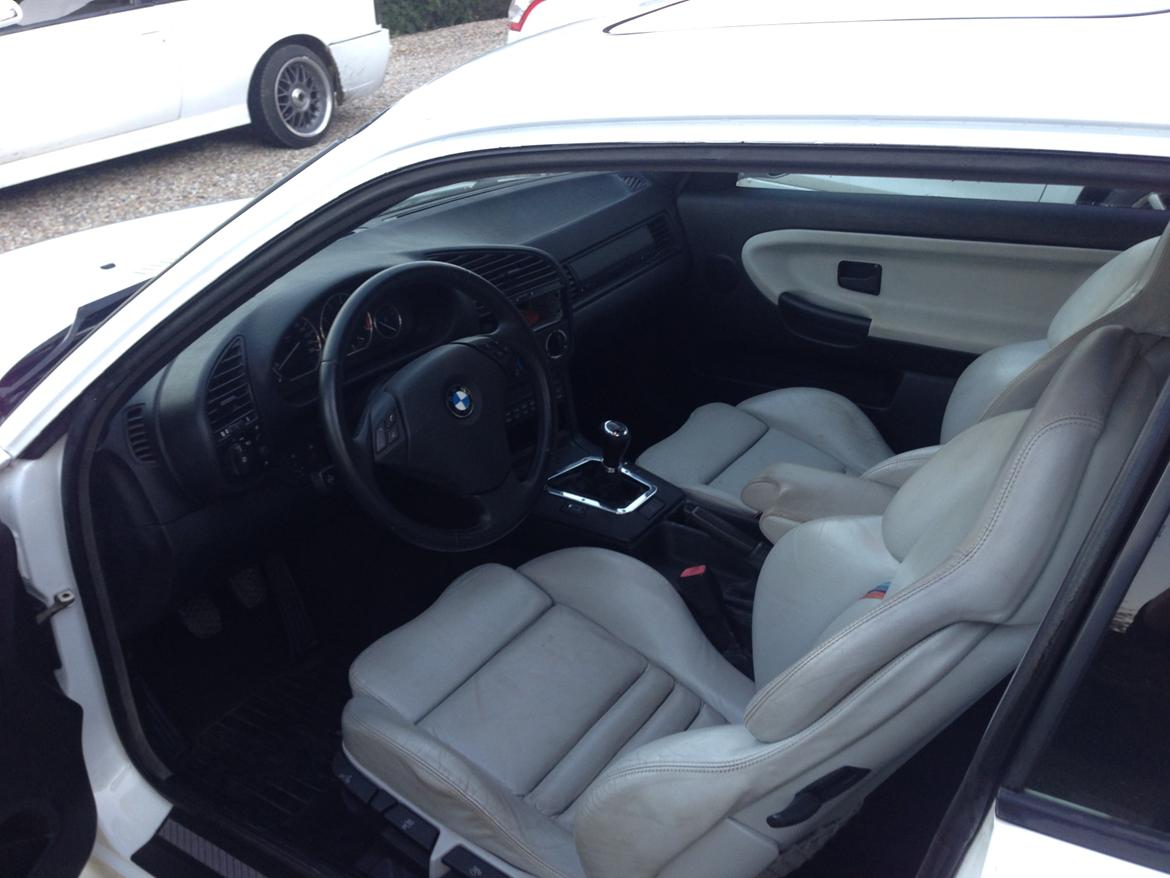 BMW E36 2,8 Coupe Solgt billede 9