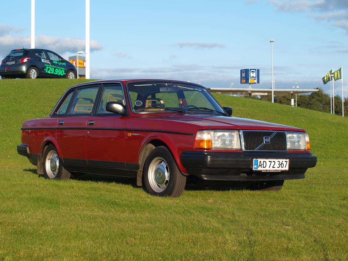 Volvo 240 billede 1