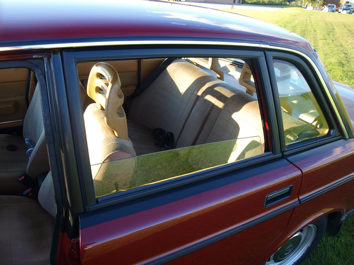 Volvo 240 billede 11