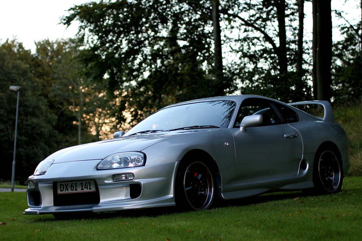 Toyota Supra MK4 - SOLGT! billede 1
