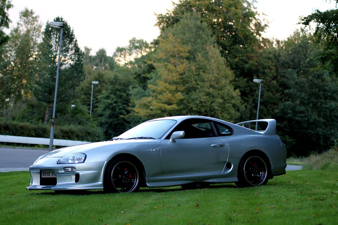 Toyota Supra MK4 - SOLGT! billede 2