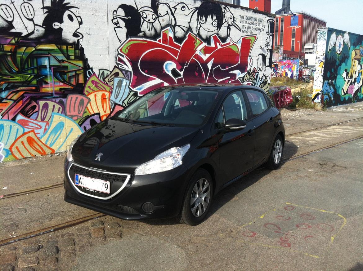 Peugeot 208 Acces billede 8