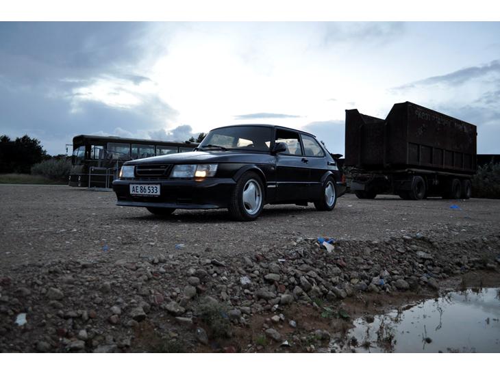 {{currentPhoto.altText}} billede {{currentPhoto.number}}