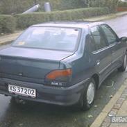 Peugeot 306 Sedan