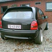 Opel Corsa B 