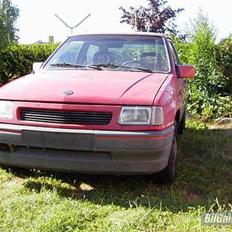 Opel Corsa A Sport *solgt*