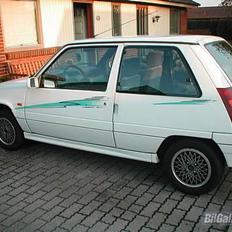 Renault 5 GTX