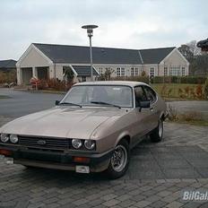 Ford capri 2,3 s v6 (solgt)