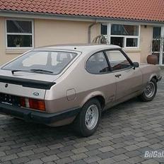 Ford capri 2,3 s v6 (solgt)