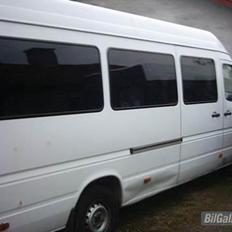 Mercedes Benz Sprinter