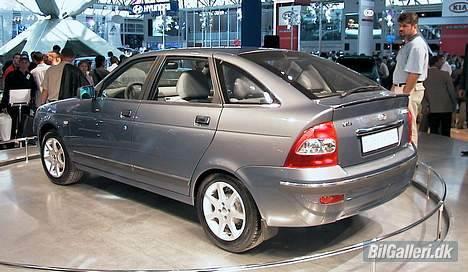 Lada 111 1,5 GTE 16V - Lada Priora, eller "Project 2170". Skal gå i produksjon fra 2007. billede 13