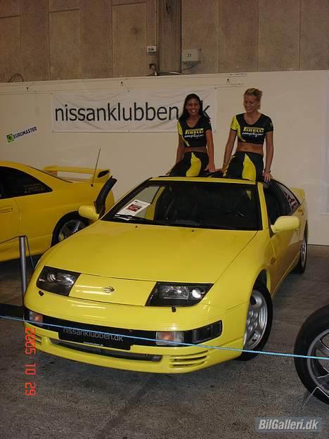 Nissan 300ZX Twin Turbo - De sødeste af eventpigerne fra Biler for Alle oktober ´05. billede 7