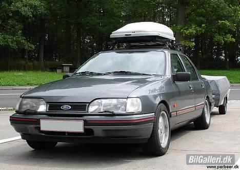 Ford Sierra 2,0i CLX (SOLGT) billede 2