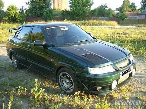 Lada 111 1,5 GTE 16V - En fet gatebil på Moskva´s gater: Lada 110 i Mitsubishi Evo´s ham. billede 17