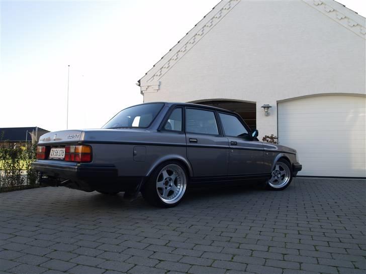 Volvo 240 GLT billede 17