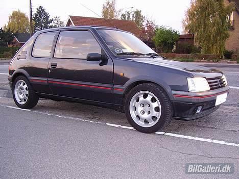 Peugeot 205 1.6 GTI billede 13