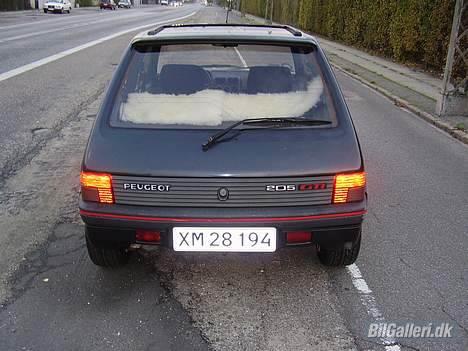 Peugeot 205 1.6 GTI billede 15