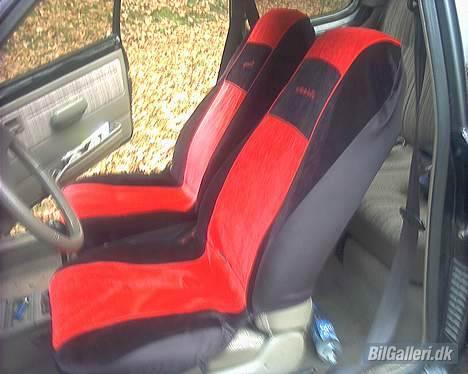 Peugeot 205 Xri - Total Skadet billede 13