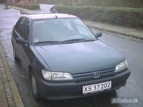 Peugeot 306 Sedan billede 1