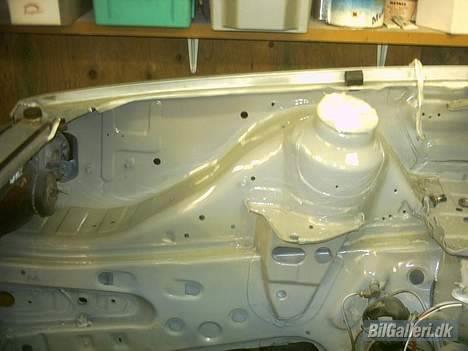 Ford Escort RS turbo - Motorrum blev lige opfrisket lidt da motoren var ude... billede 15