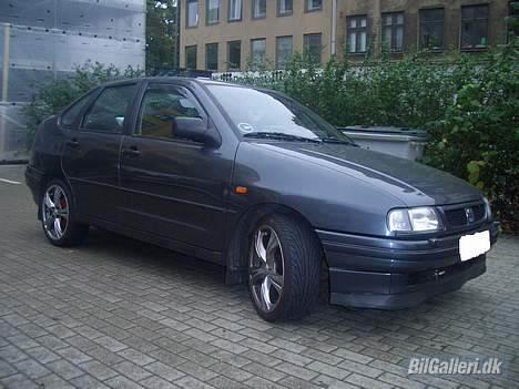 Seat Cordoba *SOLGT* billede 2