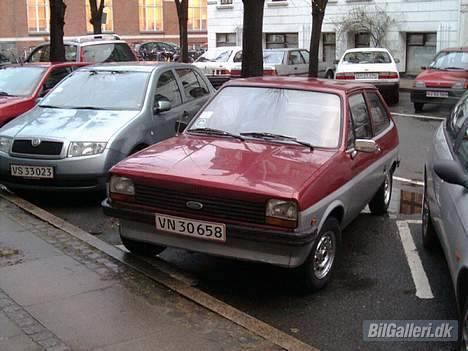 Ford fiesta 1.1*SOLGT* billede 1