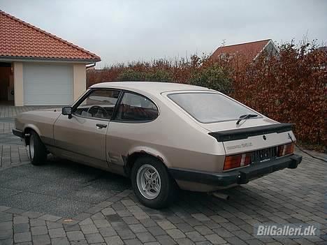 Ford capri 2,3 s v6 (solgt) billede 2