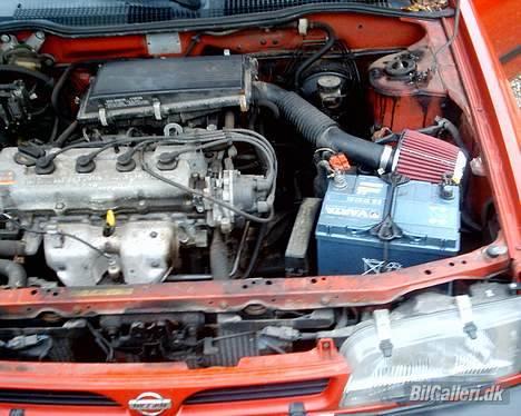 Nissan Sunny - Den grimme men vakse moter billede 8